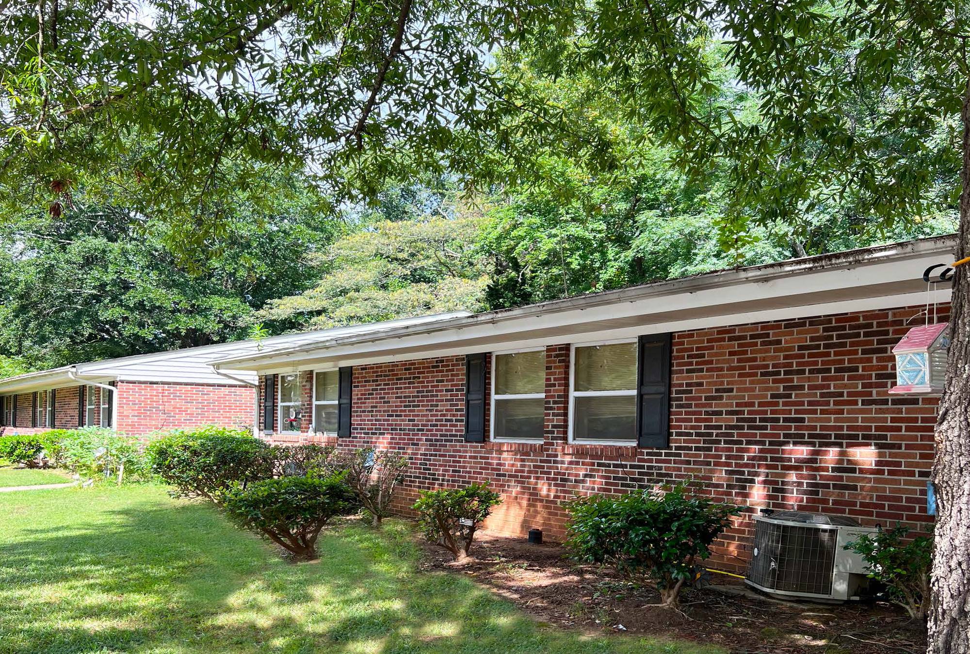 Willow Oaks Apartments