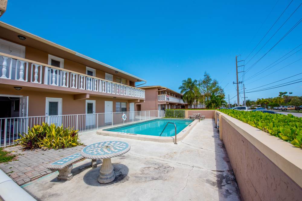 Pinecrest Pointe, photo 9