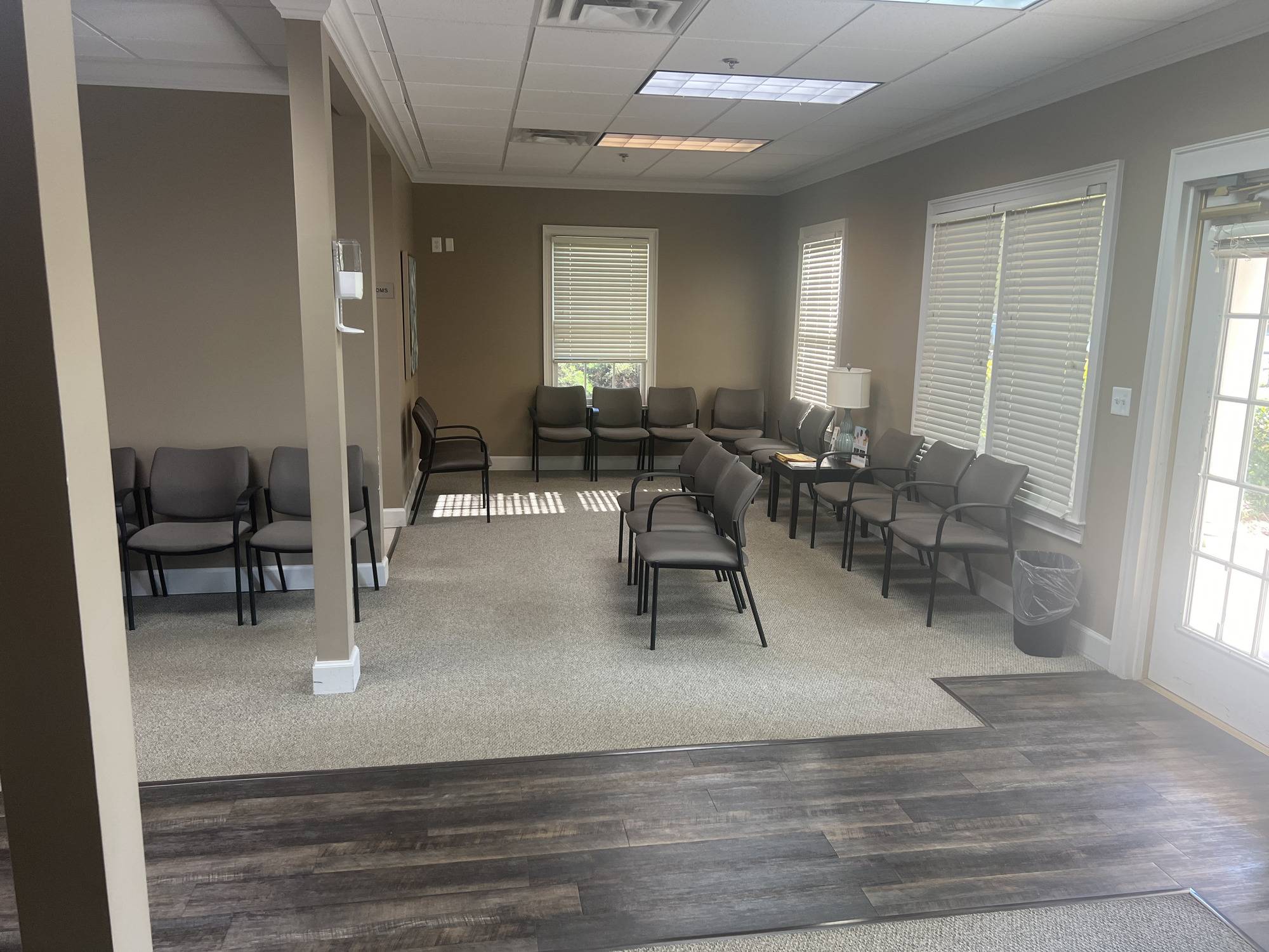 9 Medical Drive Northeast, photo 3
