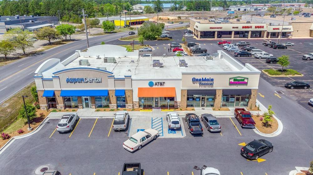 Aspen Dental & AT&T Strip Center, photo 4