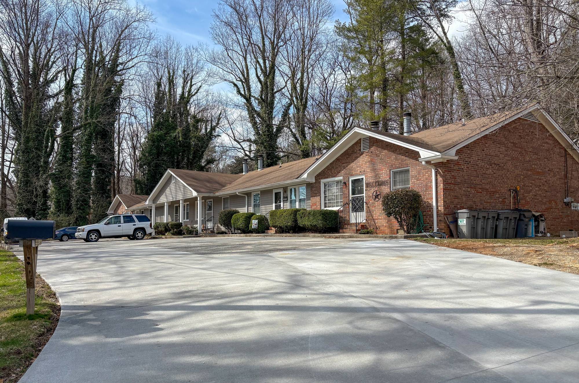 Mountain View Apartments, photo 8