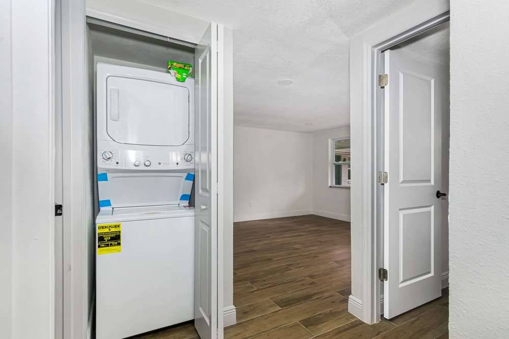 Parkview Apartments, photo 9