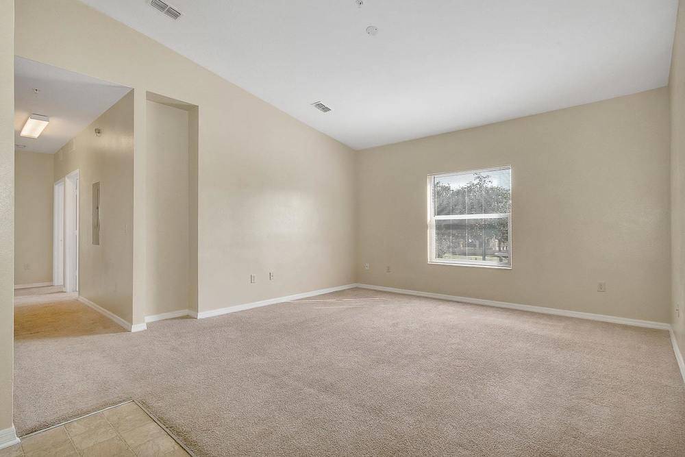 Evergreen Manor Apartments, photo 17