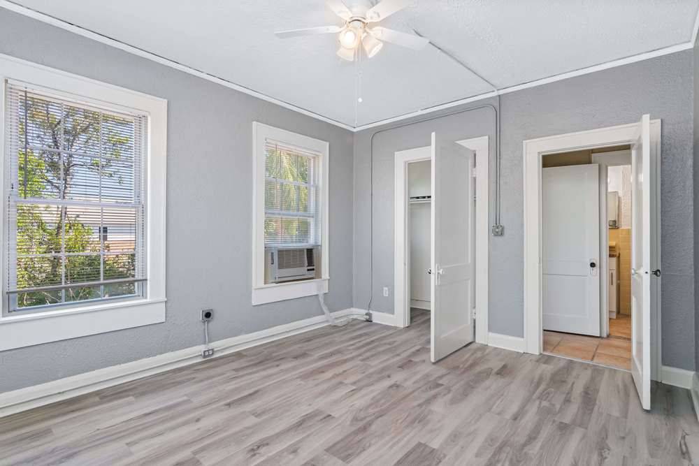 North Hyde Park Apartments, photo 18