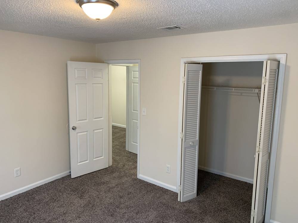 Chase Village Apartments, photo 7