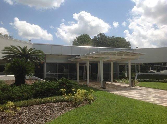 Tampa International Business Center