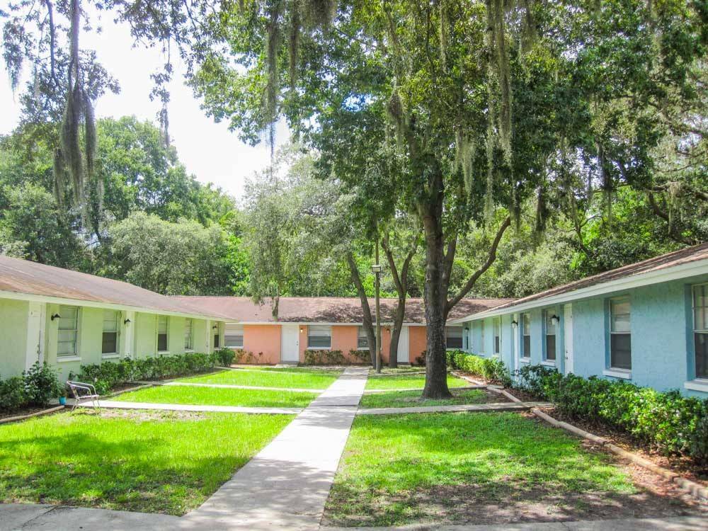 Oak Gardens