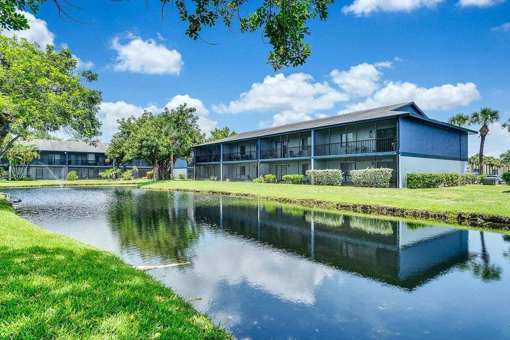 Bridgewater Pointe