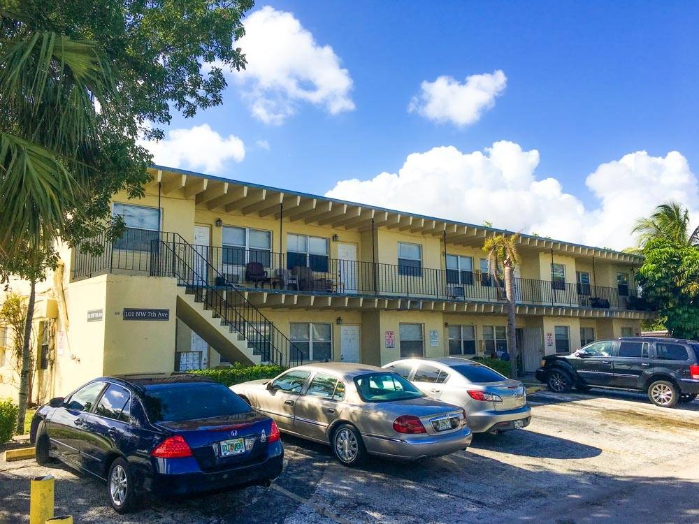 Laurana Apartments, photo 9