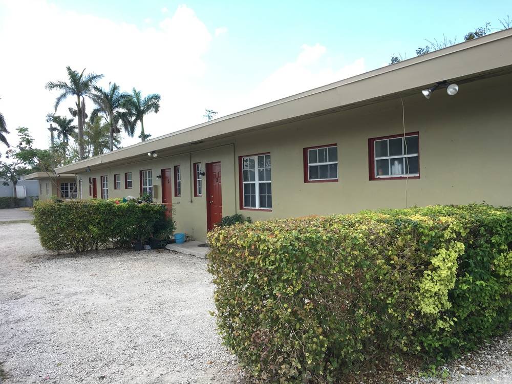 Royal Palm Apartments, photo 2