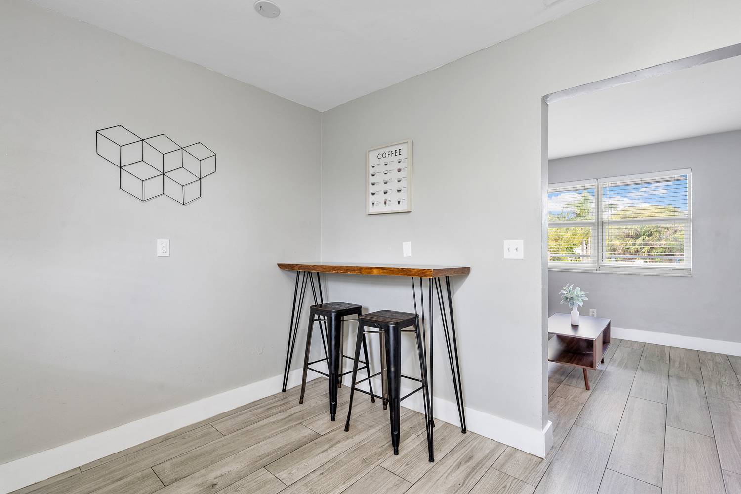 Rustic Manor Apartments, photo 24