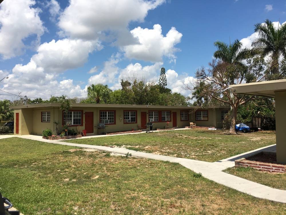 Royal Palm Apartments, photo 6