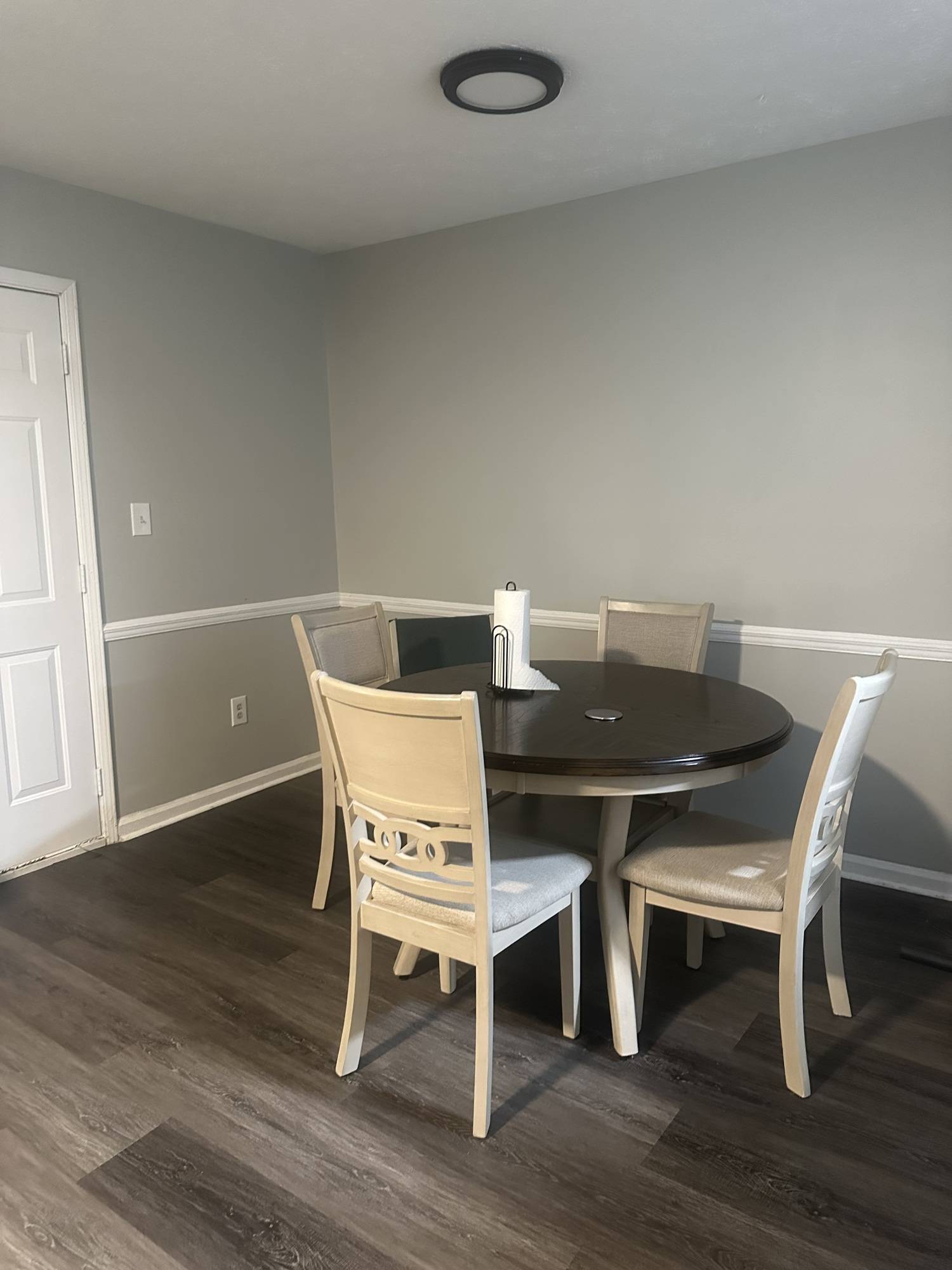 Holly Hills Apartments, photo 6