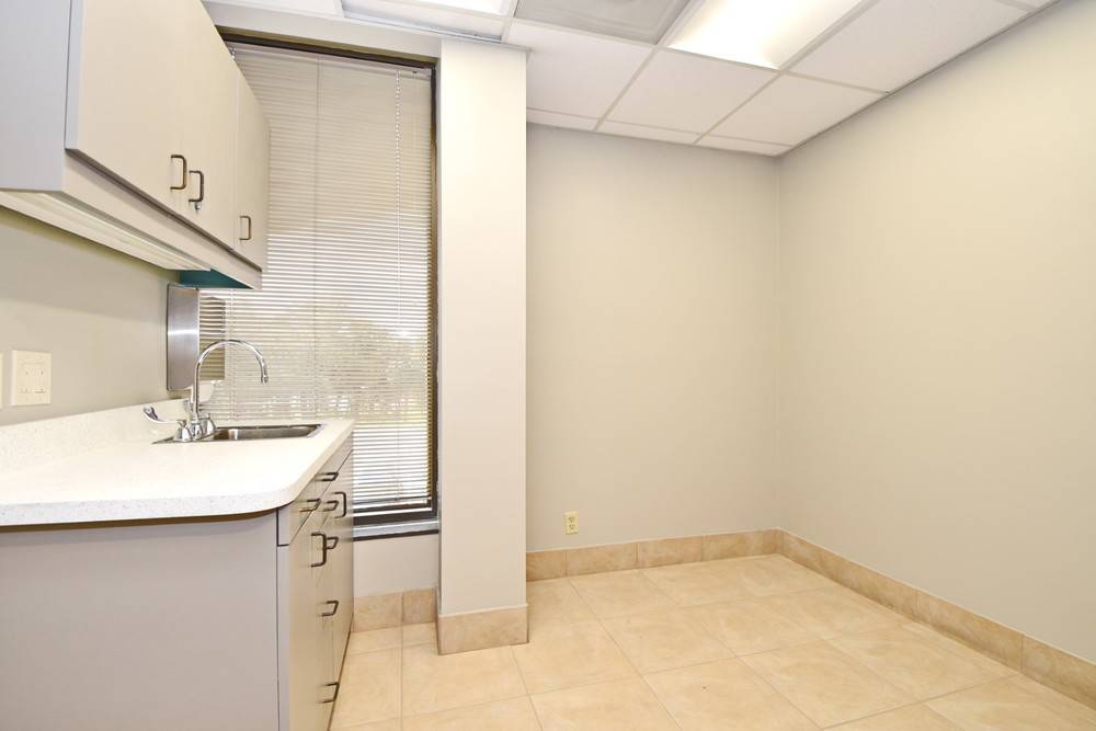 616 E Altamonte Drive, photo 9