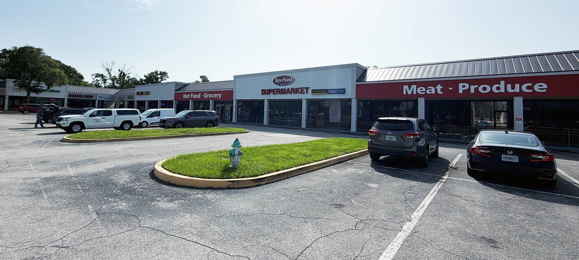 Lake Kathryn Plaza