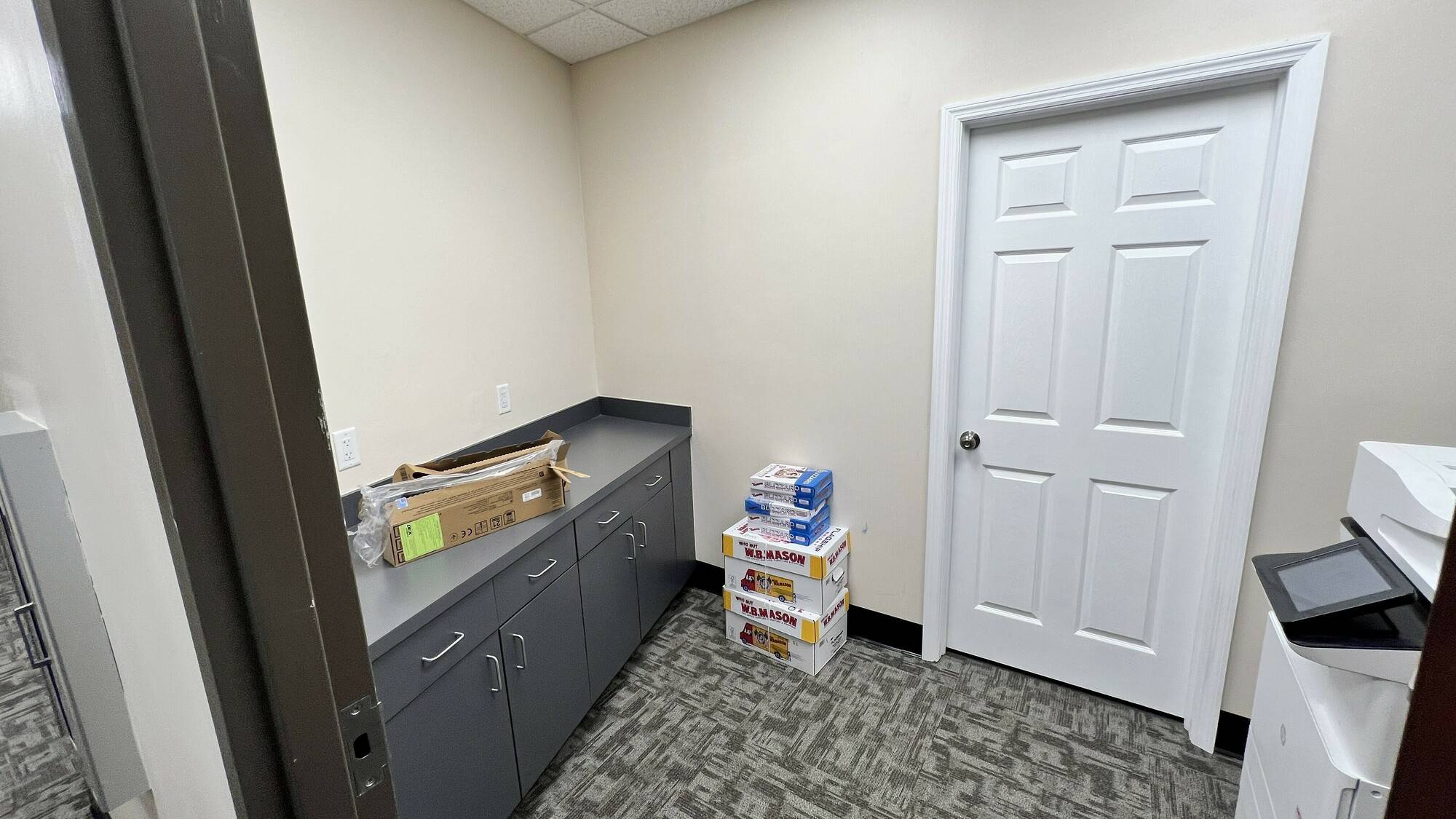 1571 Sawgrass Corporate Pkwy, photo 2
