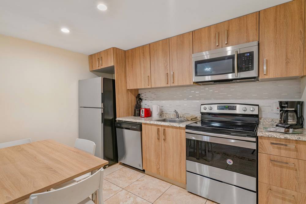 Riverside Beach Apartments, photo 24