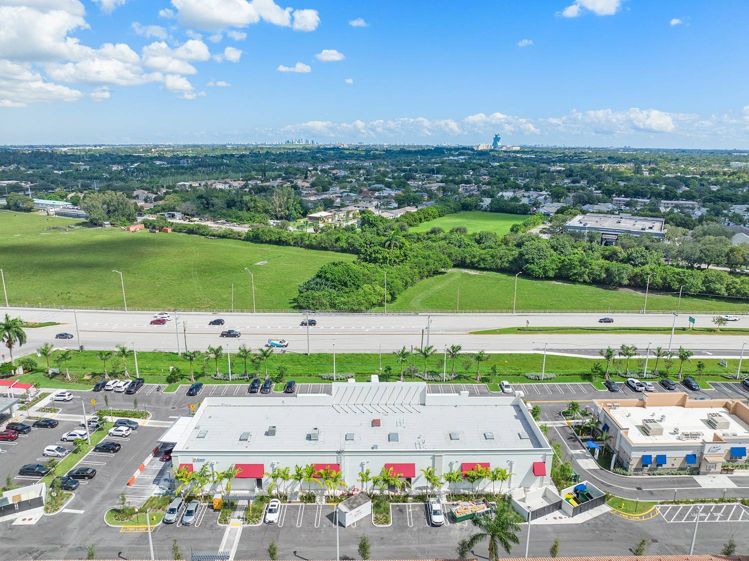 Multi-Tenant at the Monterra Commons Shoppes, photo 3