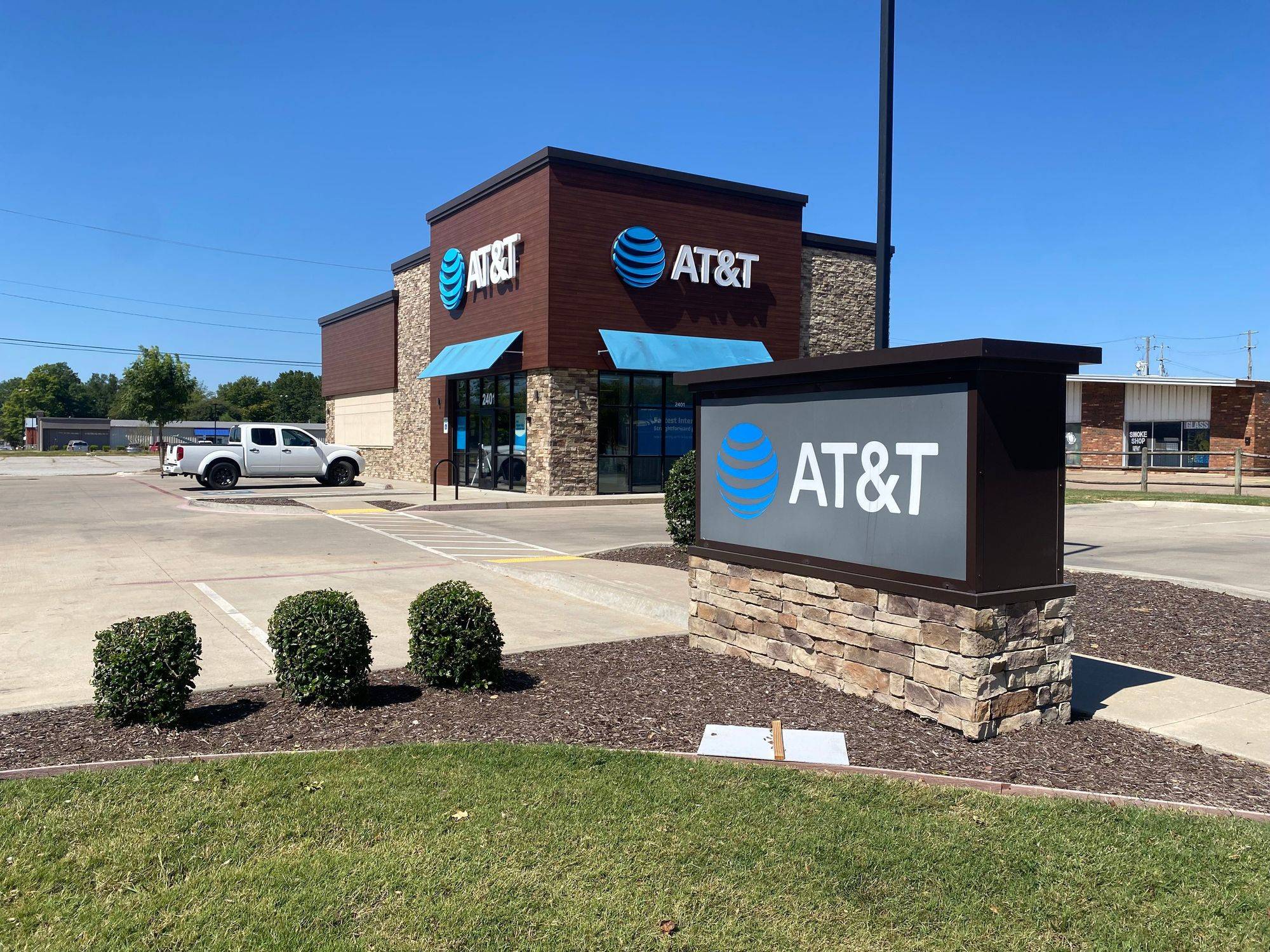 AT&T, photo 4