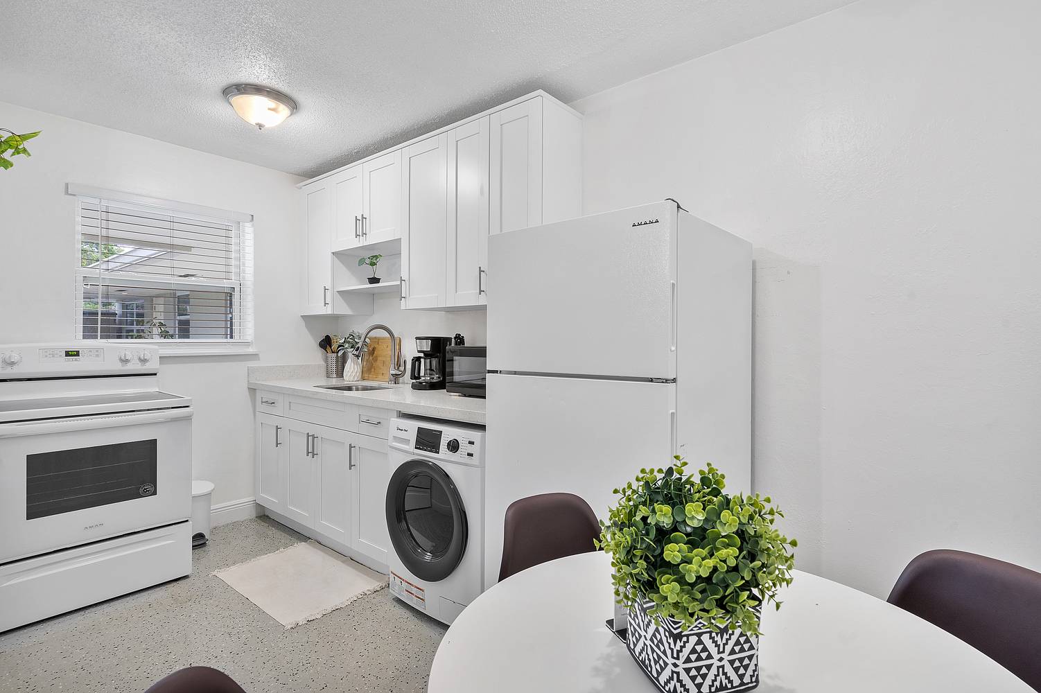 New Riverside Apartments, photo 14