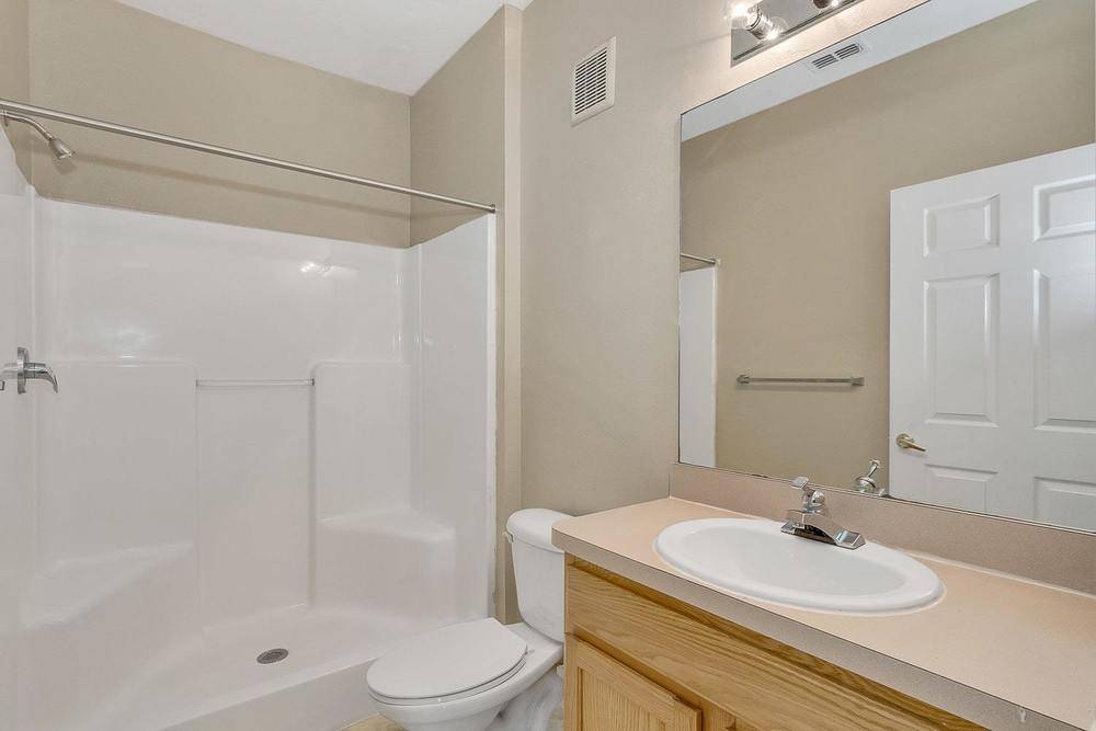 Evergreen Manor Apartments, photo 15