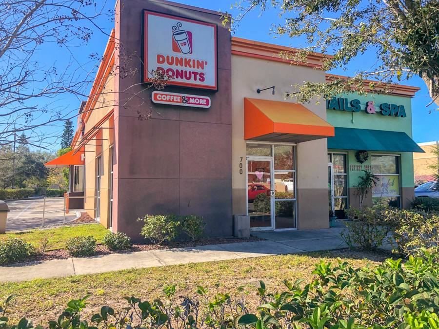 Dunkin' & Joyful Nails, photo 2