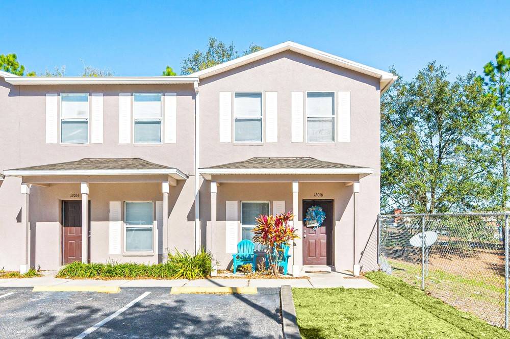 Peach Ave Townhomes, photo 3
