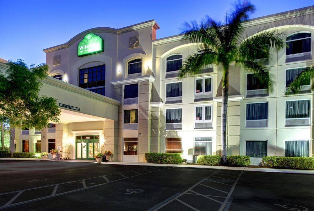 Wingate Inn 