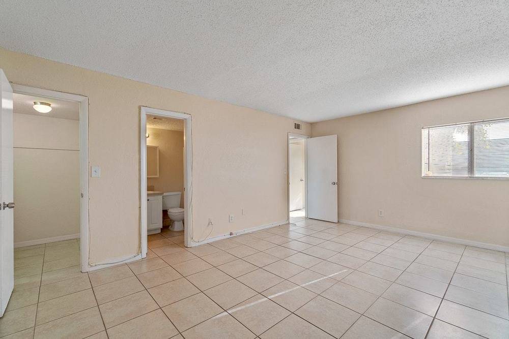 Northridge Apartments, photo 39