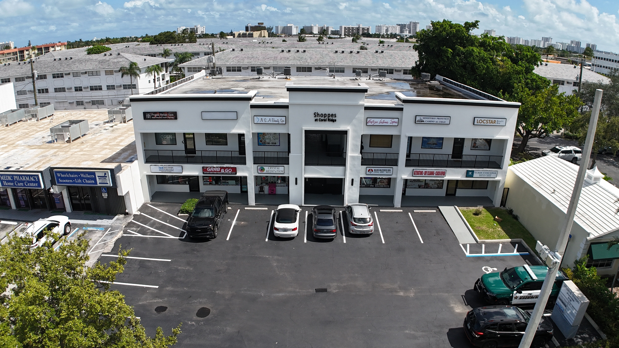 Shoppes at Coral Ridge