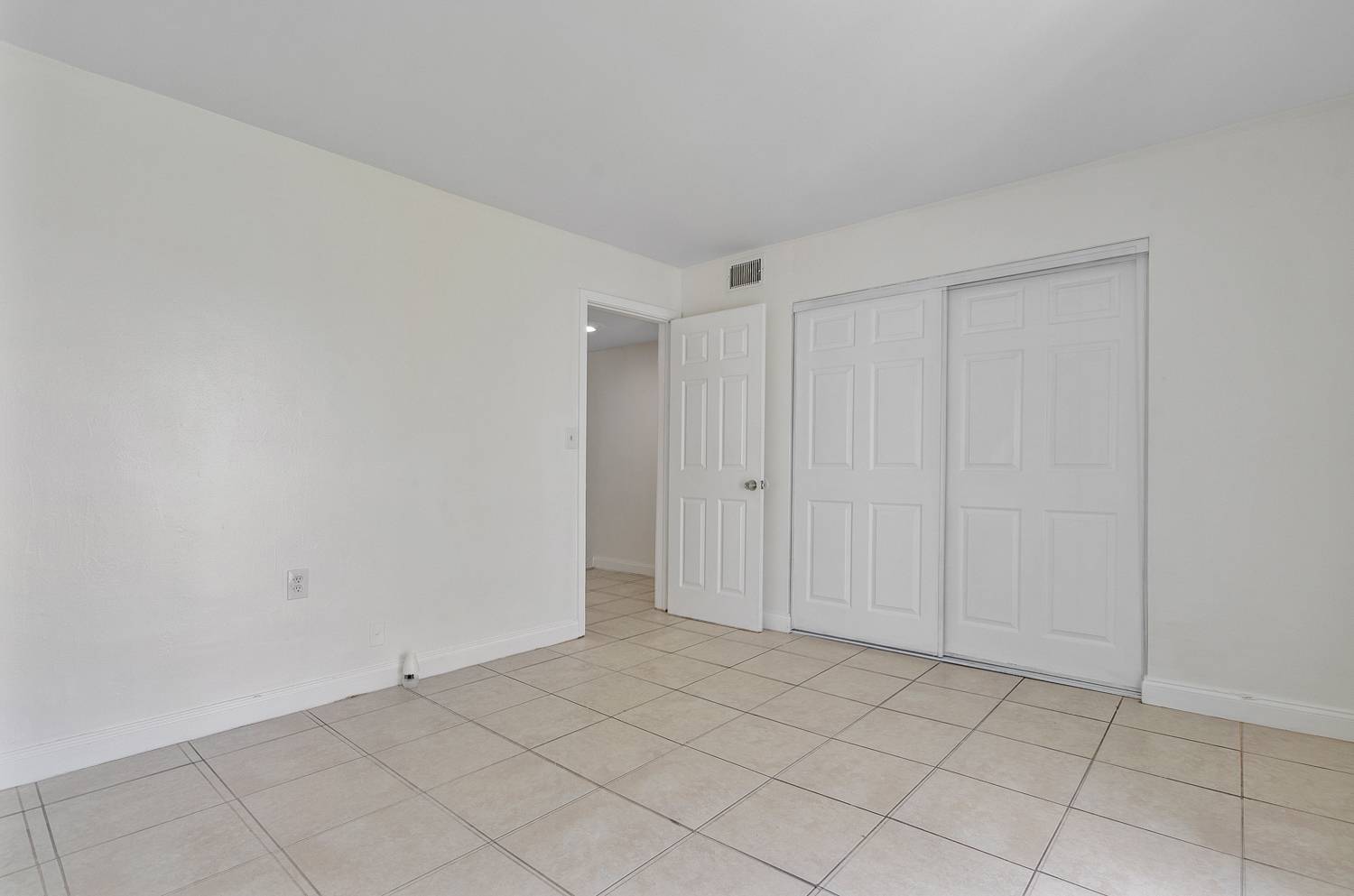 Twin Lakes Villas, photo 48