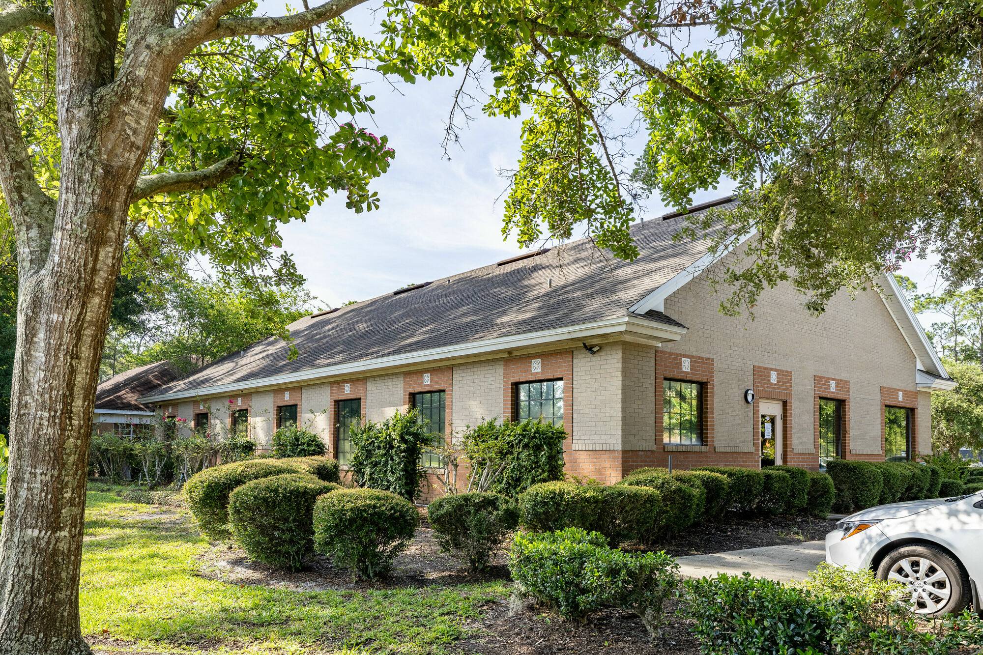4487 Baymeadows Rd, photo 3
