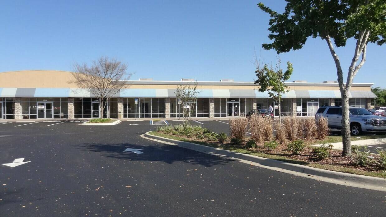 Winter Haven Medical Village, photo 3