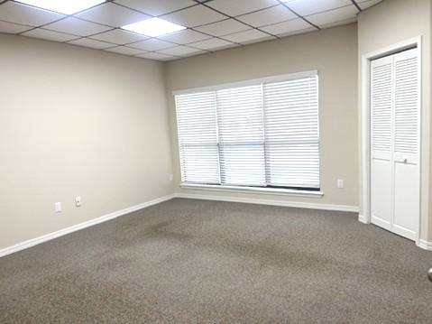 3121 Venture Place, photo 9