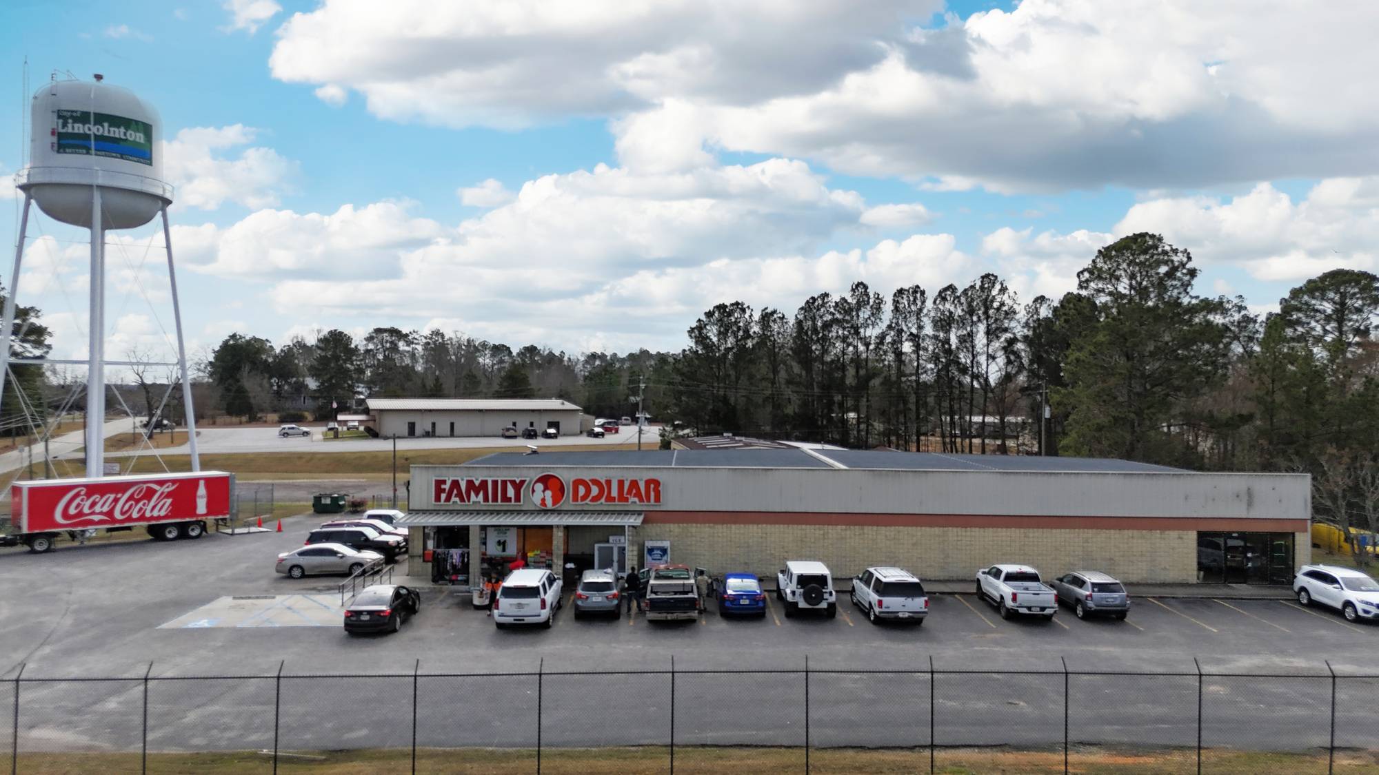 Family Dollar Strip