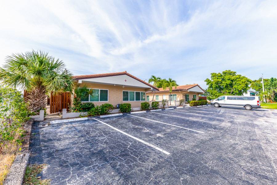 Bayside Manor , photo 2