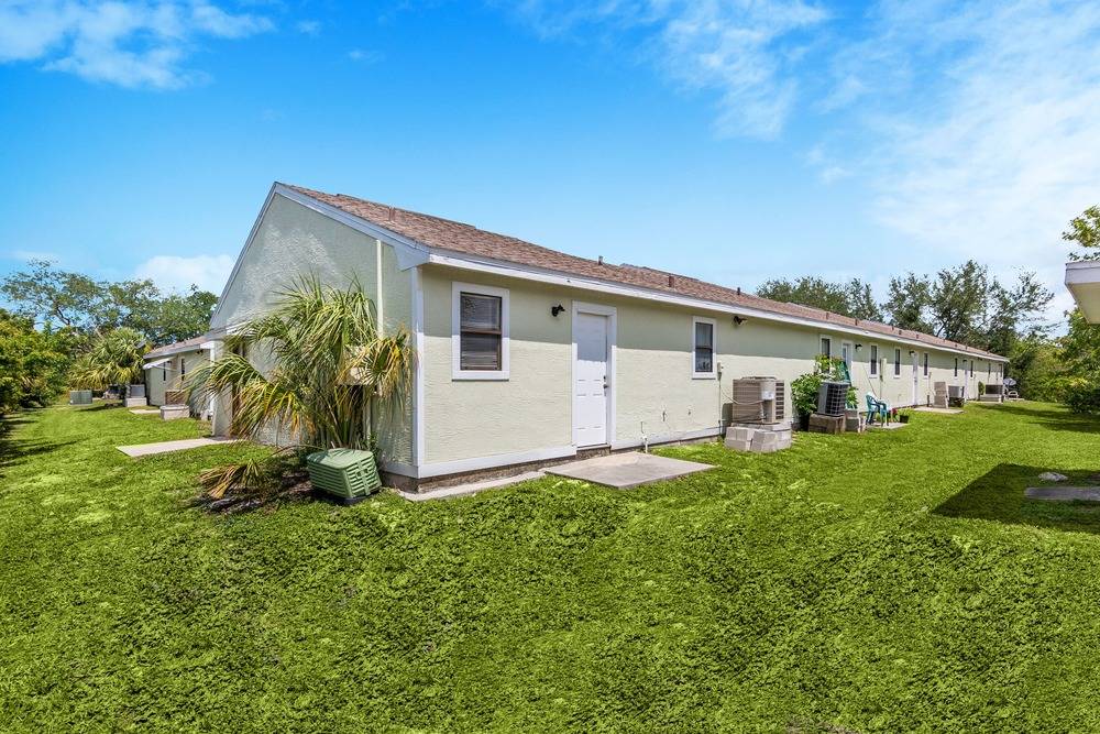 Sunset Villas, photo 9