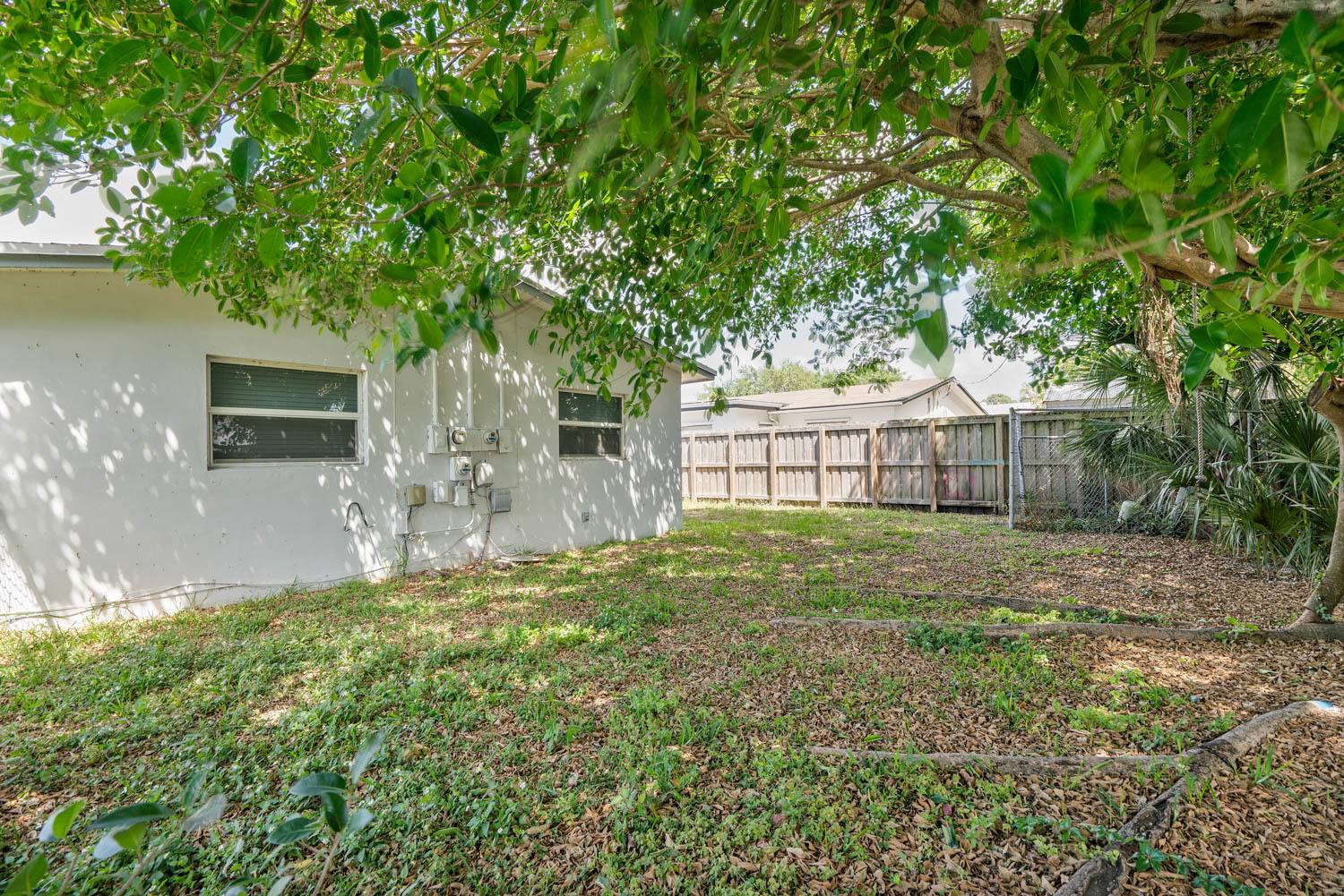 Oakland Manor Apartments, photo 30
