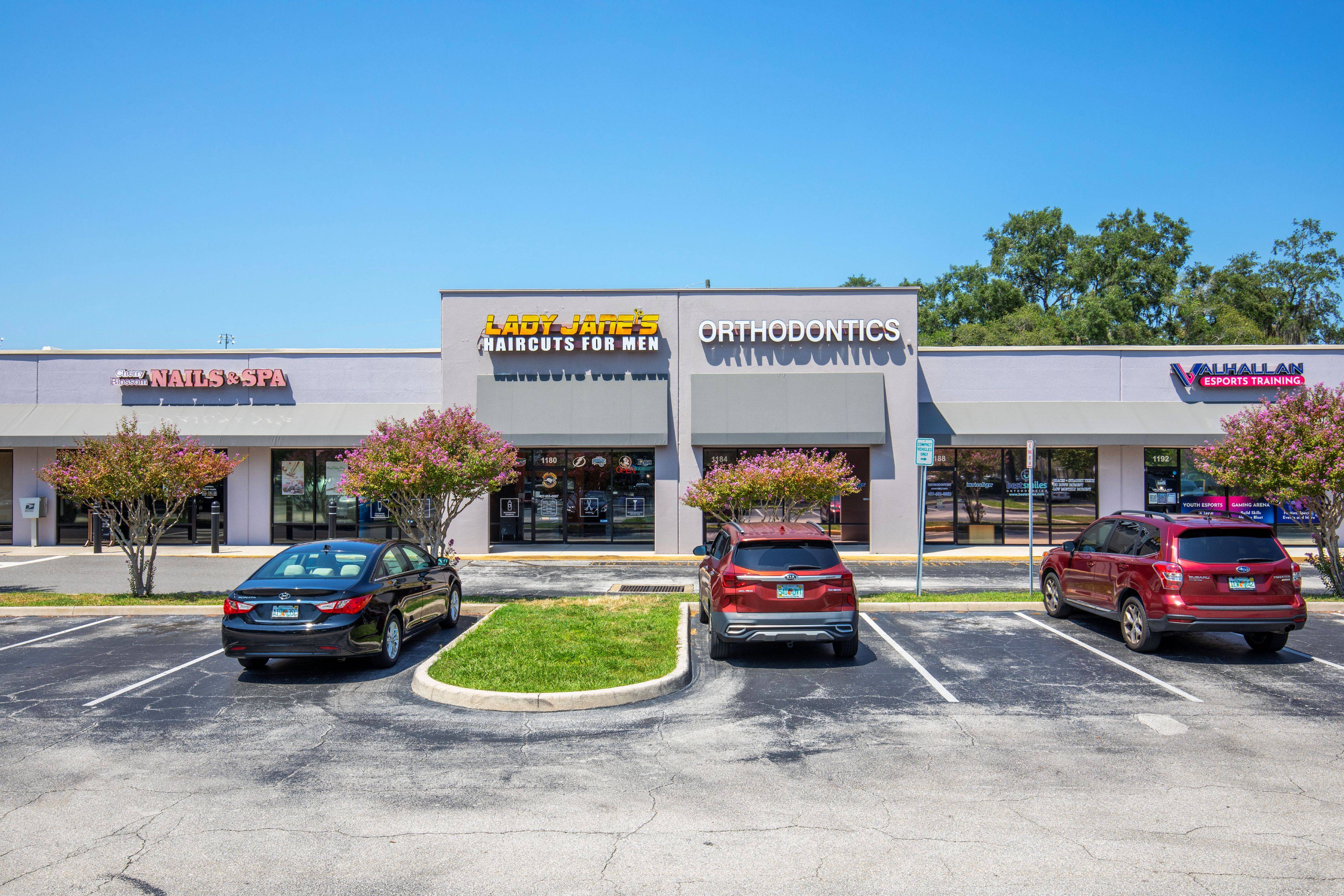 Shoppes at Brantley Hall, photo 4