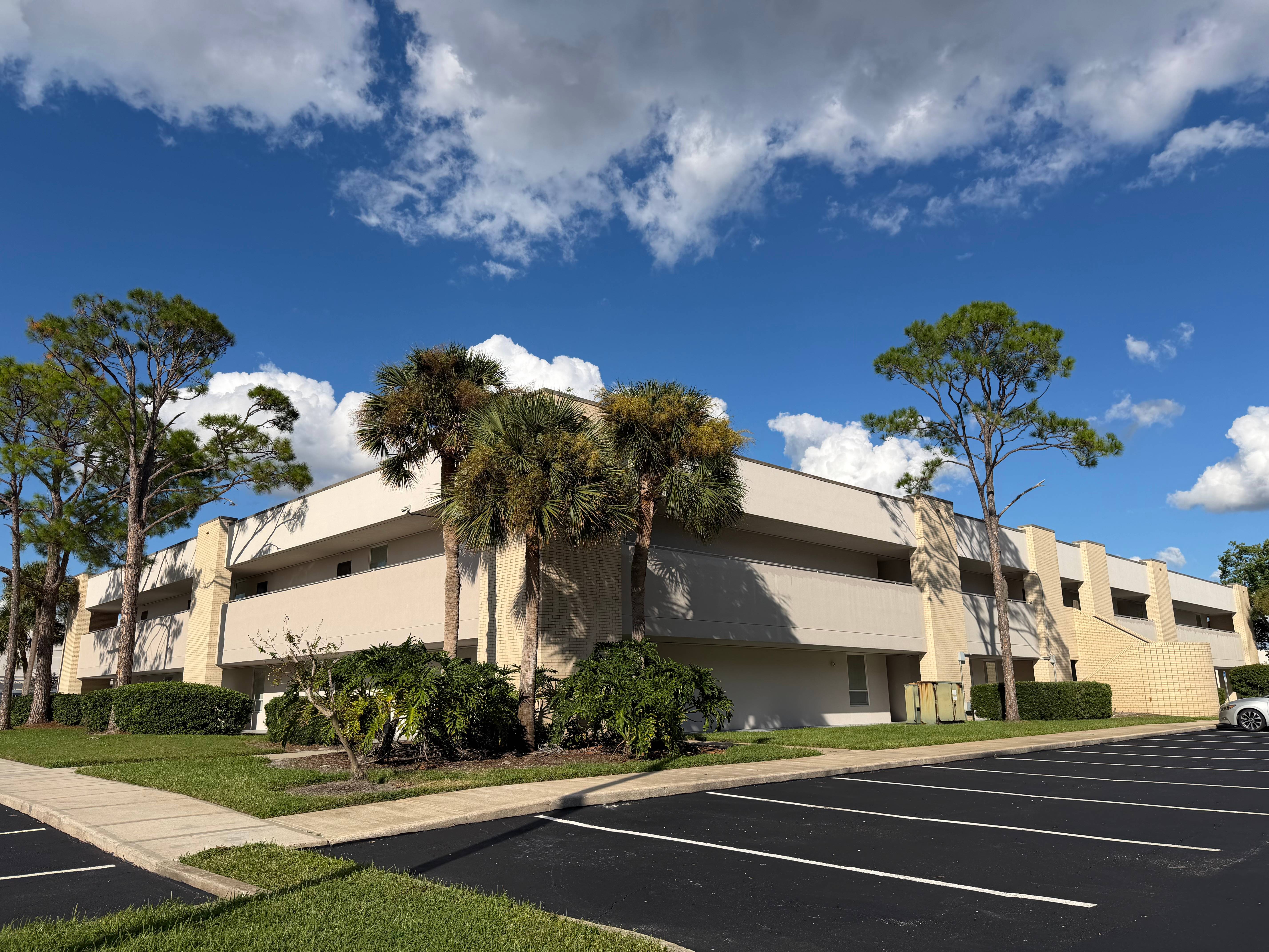 1403 Medical Plaza Dr, Sanford, FL 32771, photo 2