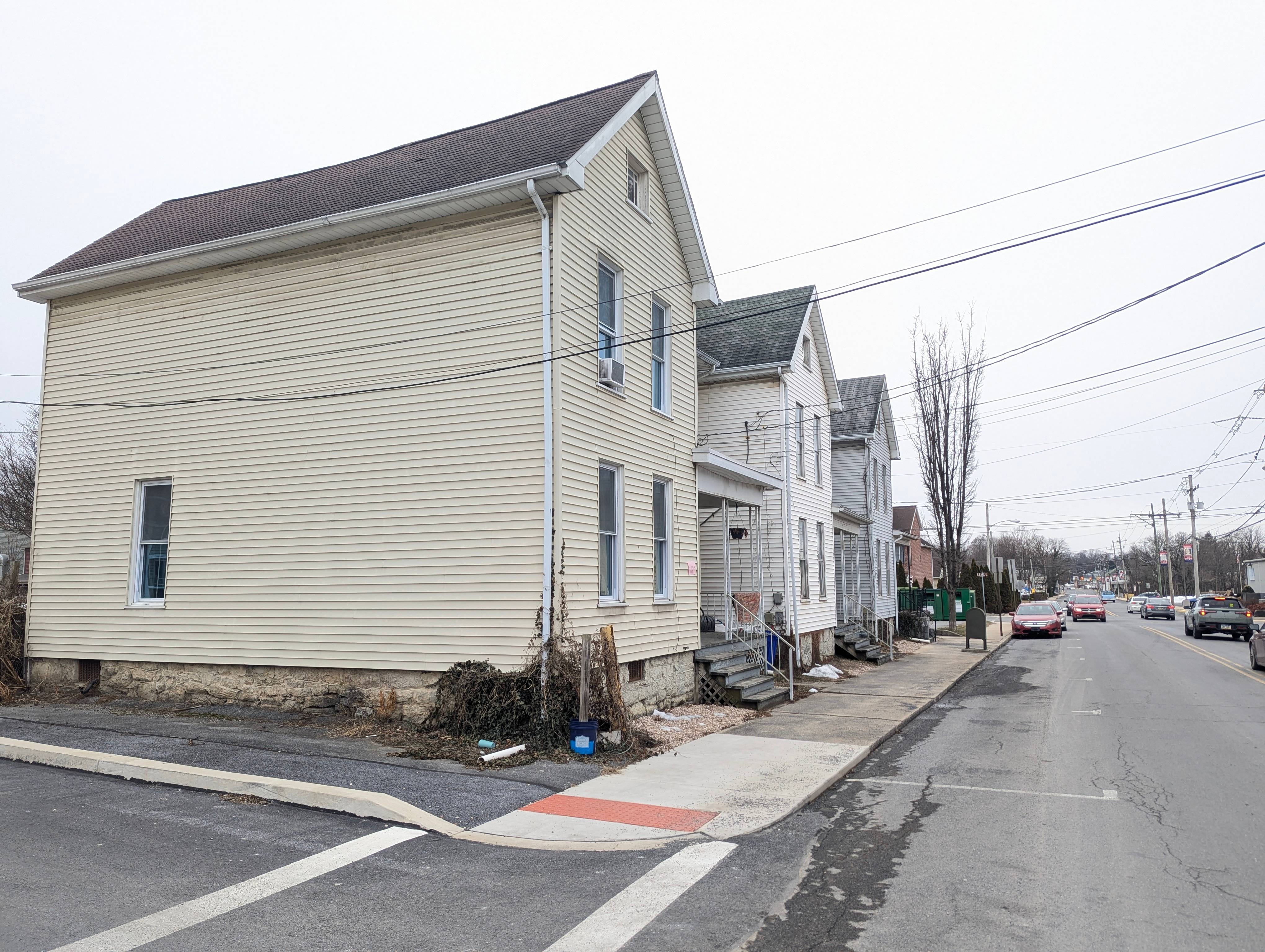 8 E Orange St, photo 5