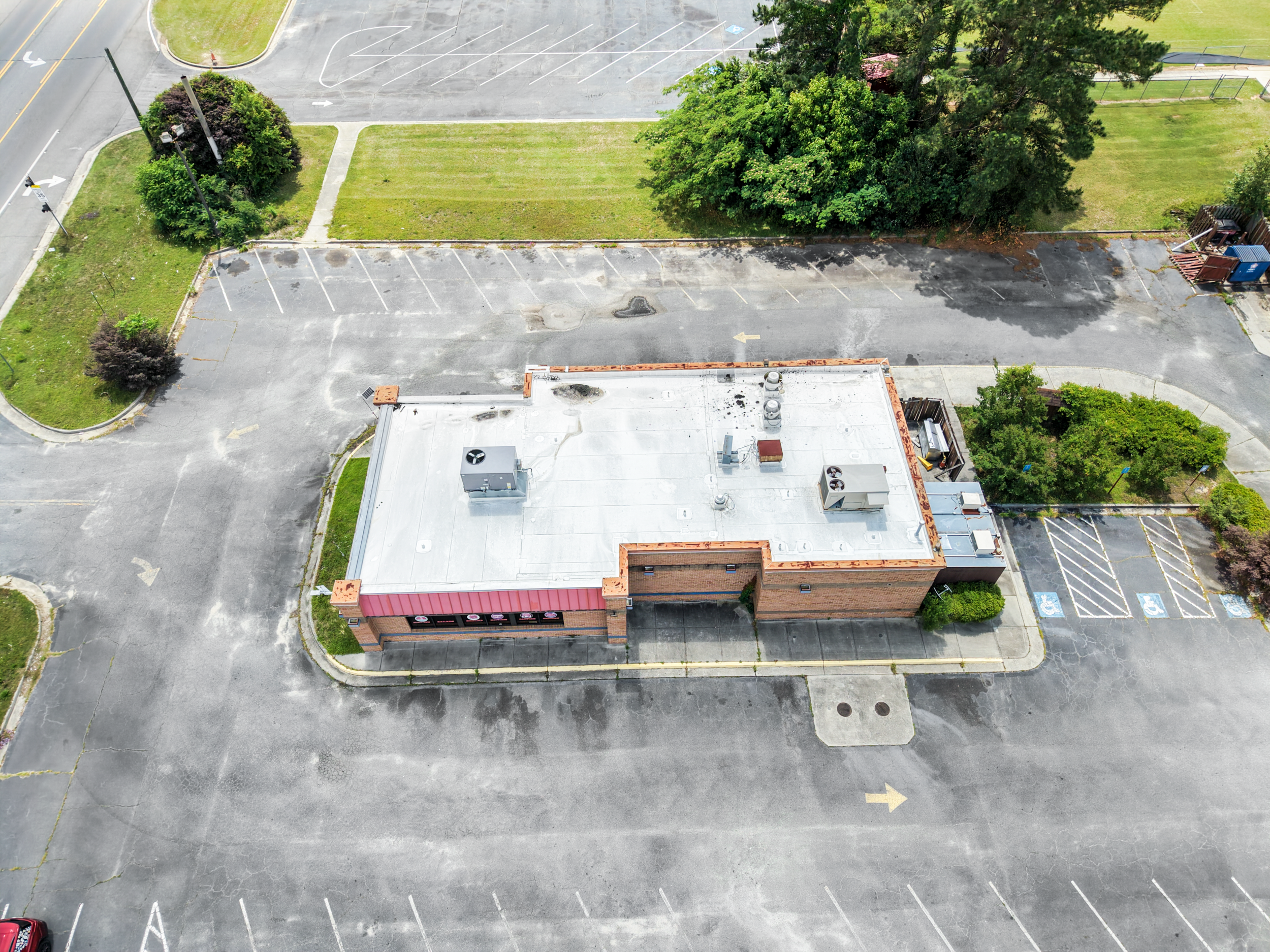 Vacant Wendy's, photo 51