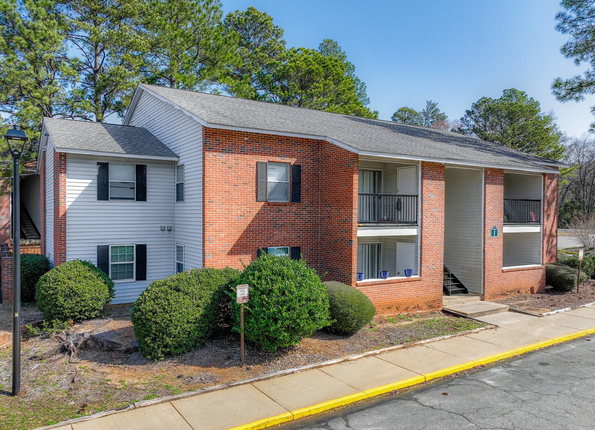 Parkway Place & Park Court, photo 3
