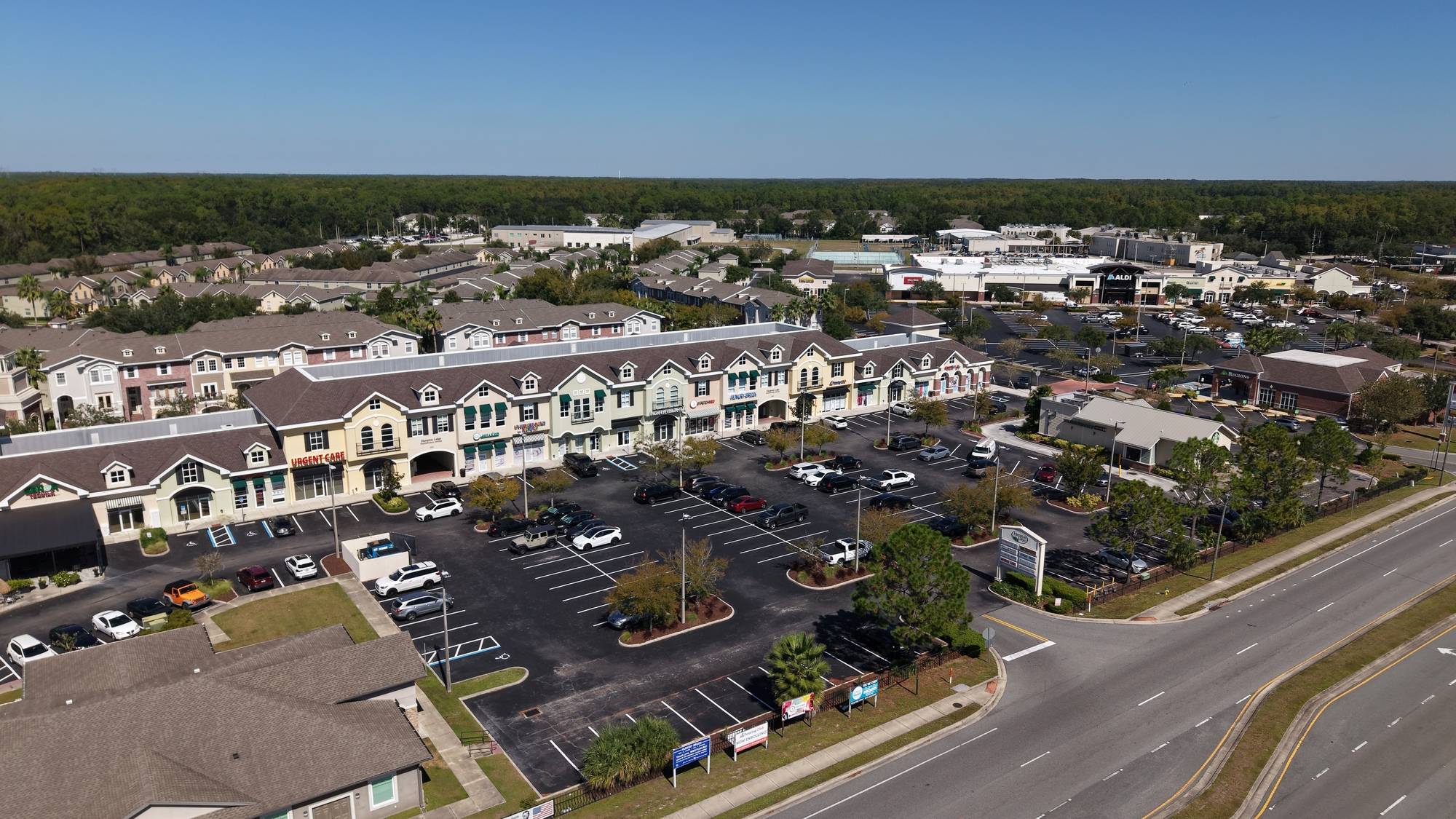 Main Street at Hampton Lakes, photo 2