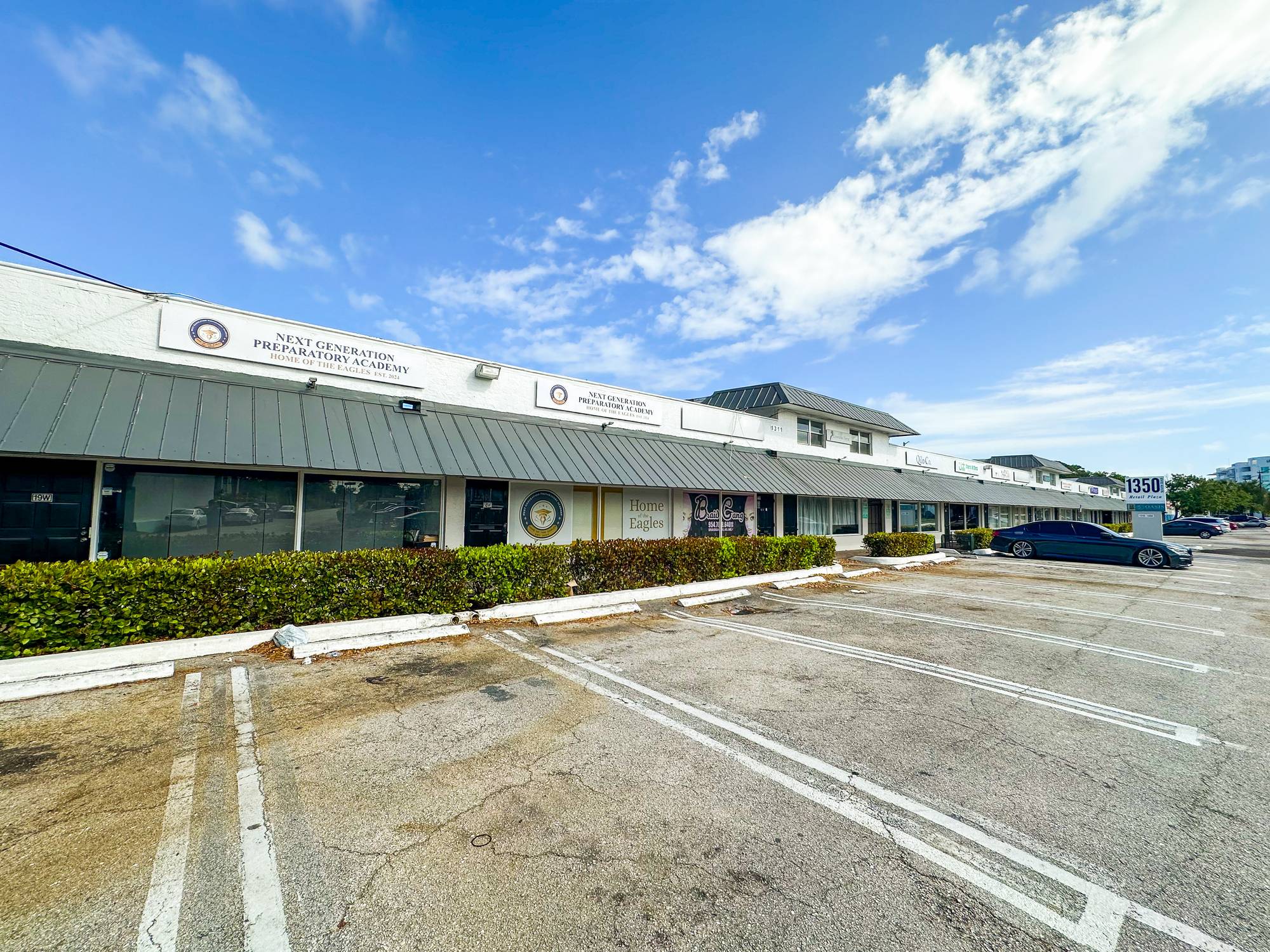1350 Plaza, photo 36