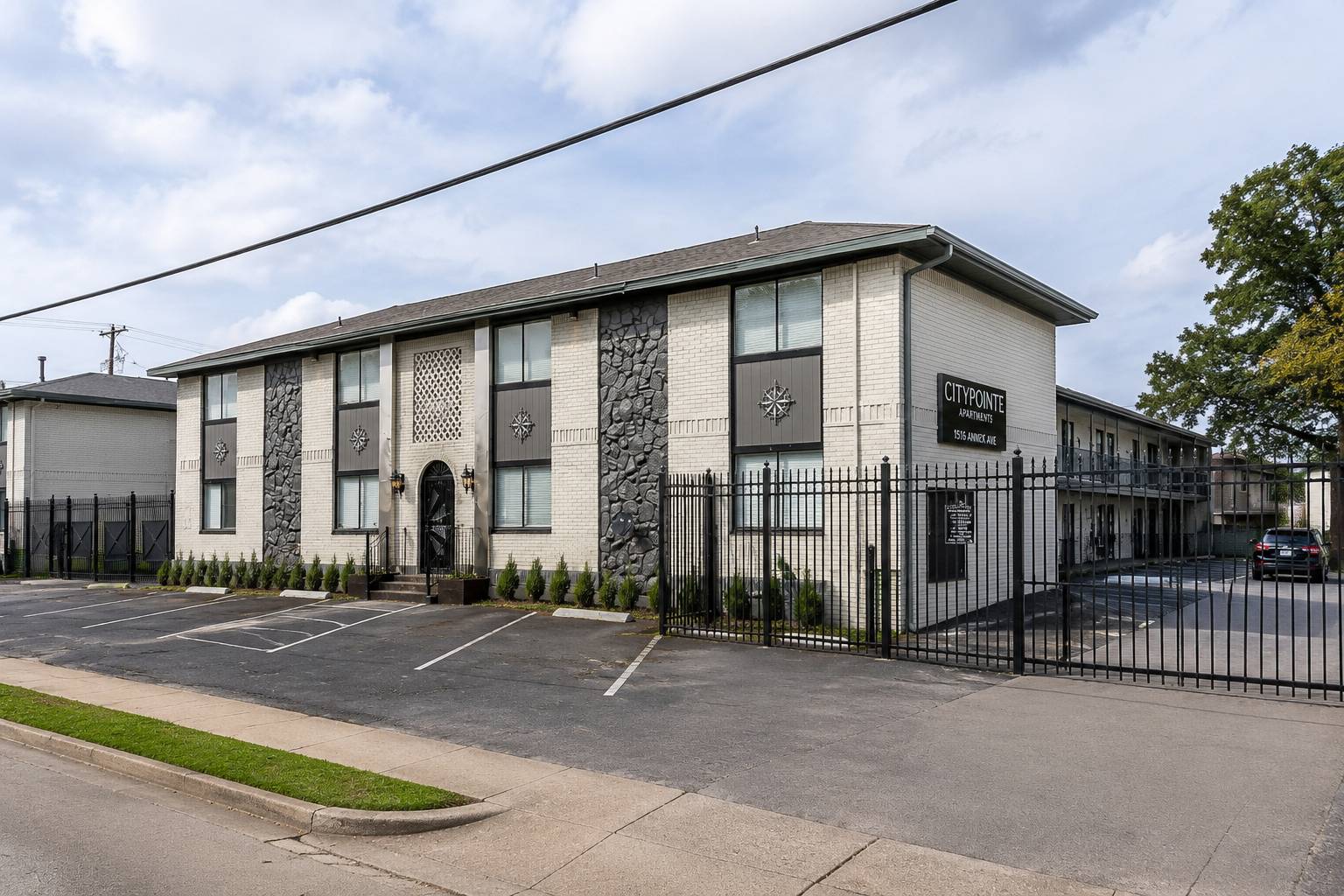 1516 Annex Avenue, photo 3