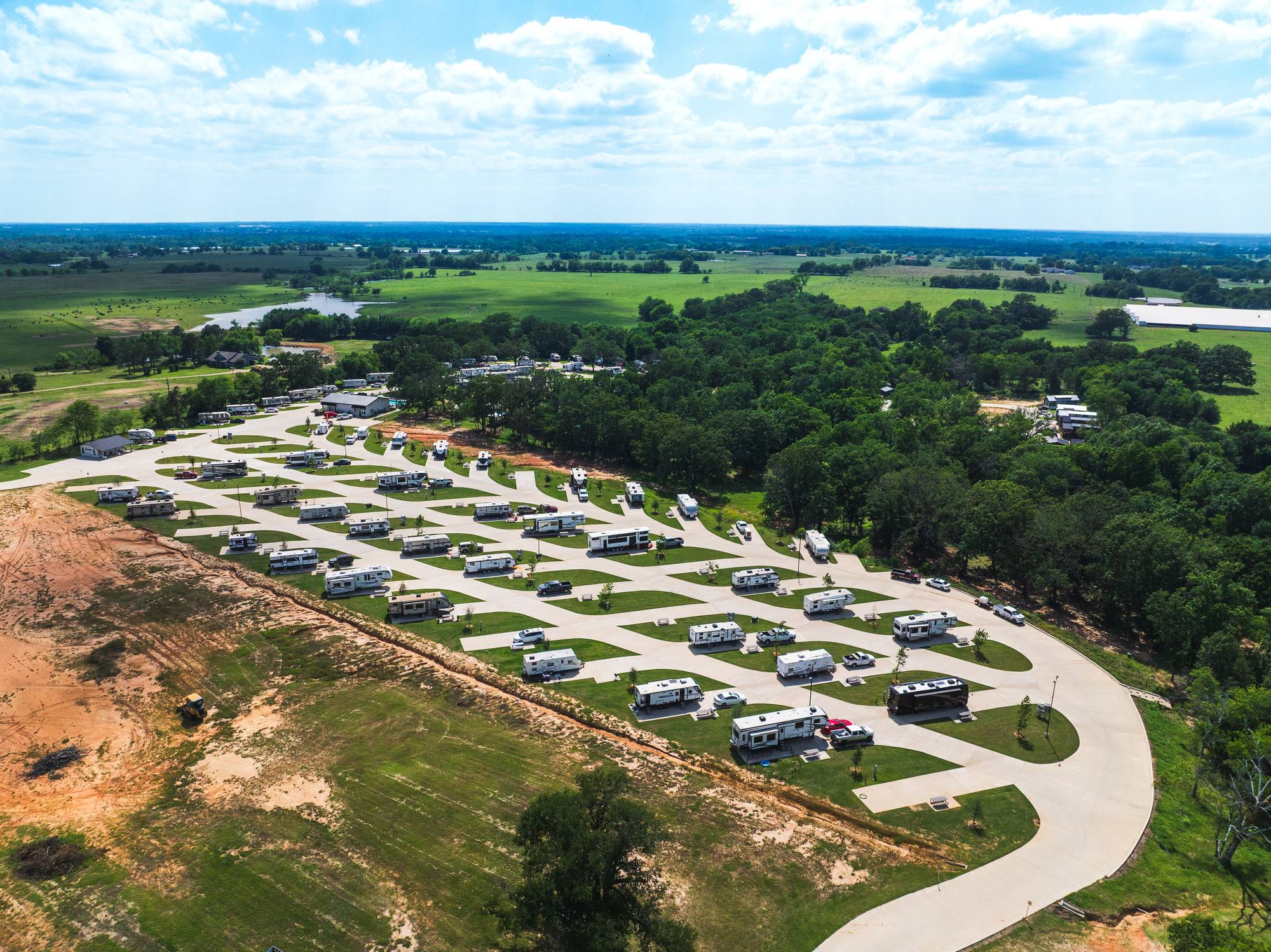 The Oaks on 37 Tiny Homes & RV Resort, photo 2