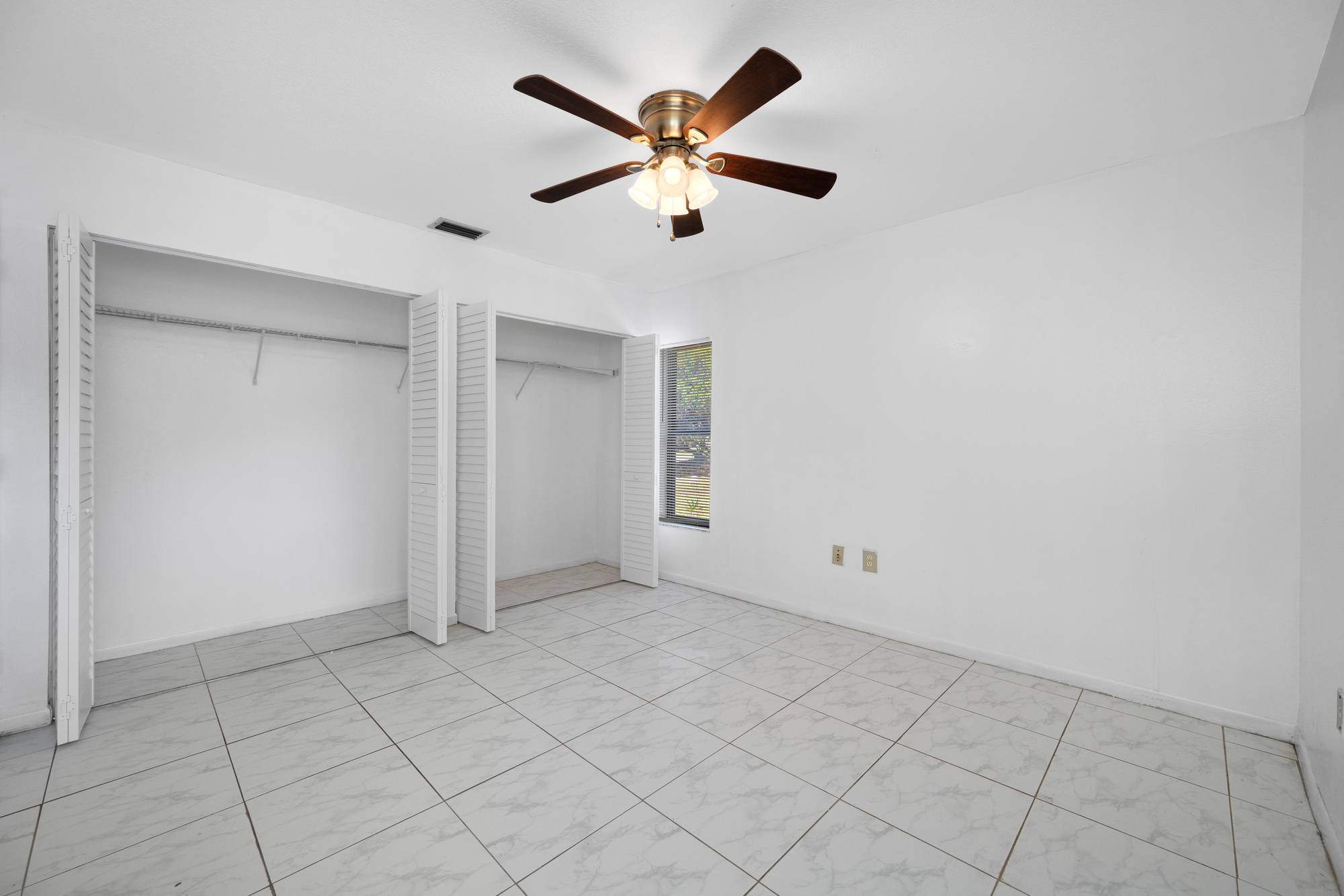 Arch Ave Apartments, photo 10