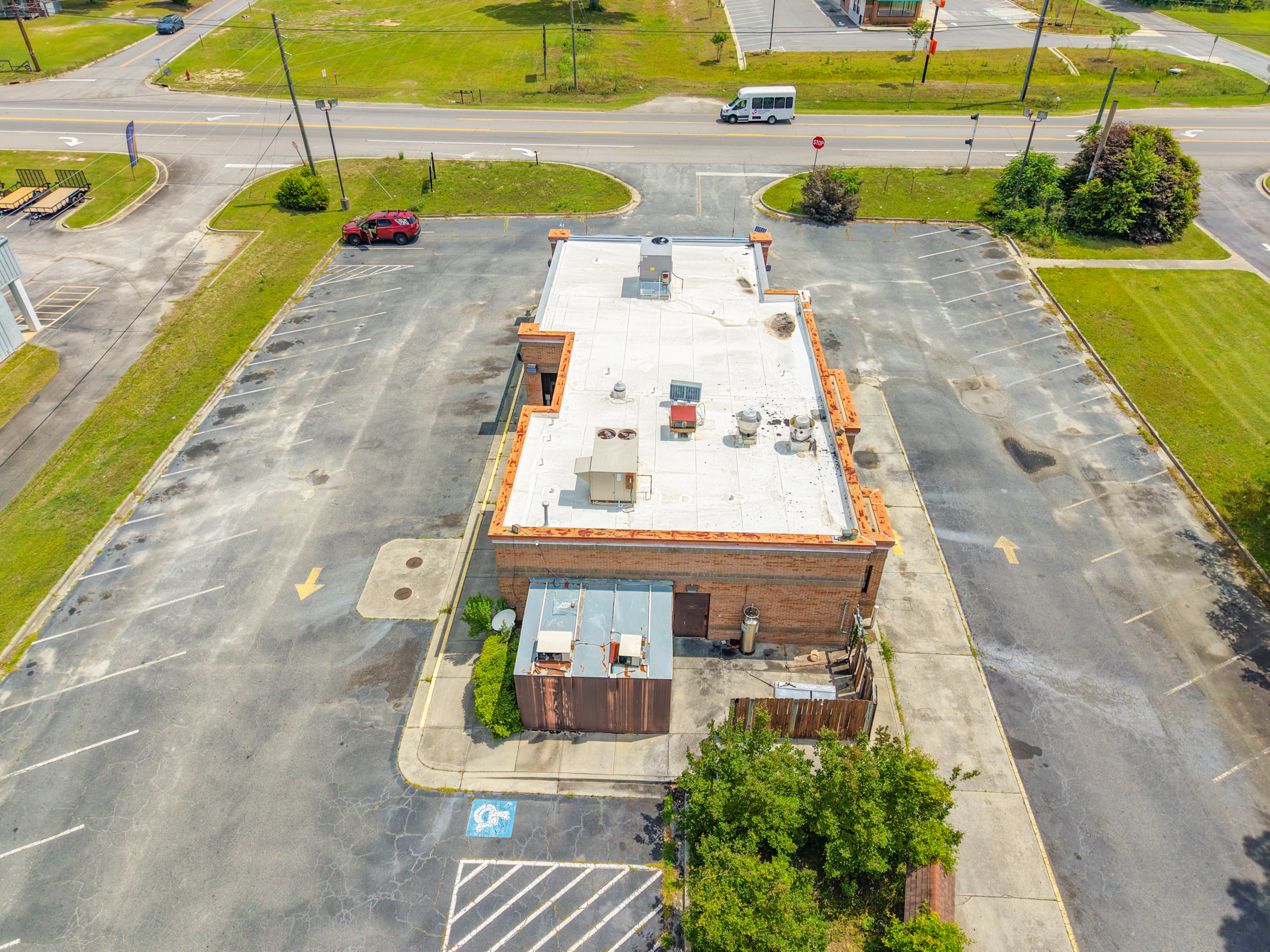 Vacant Wendy's, photo 12