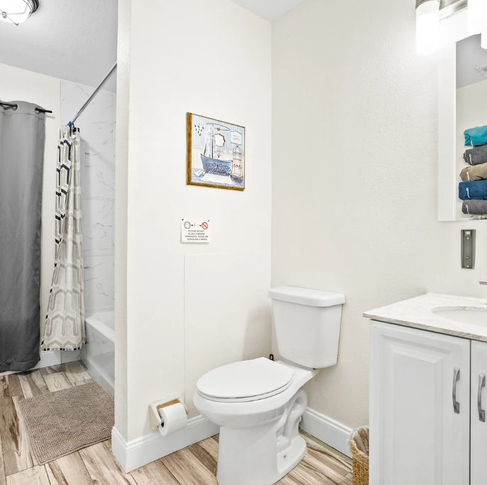 Martindale Apts, photo 12